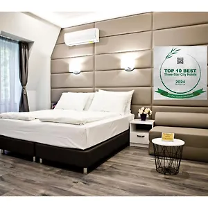 https://plovdiv-city-center-hotel.plovdiv-hotels.com